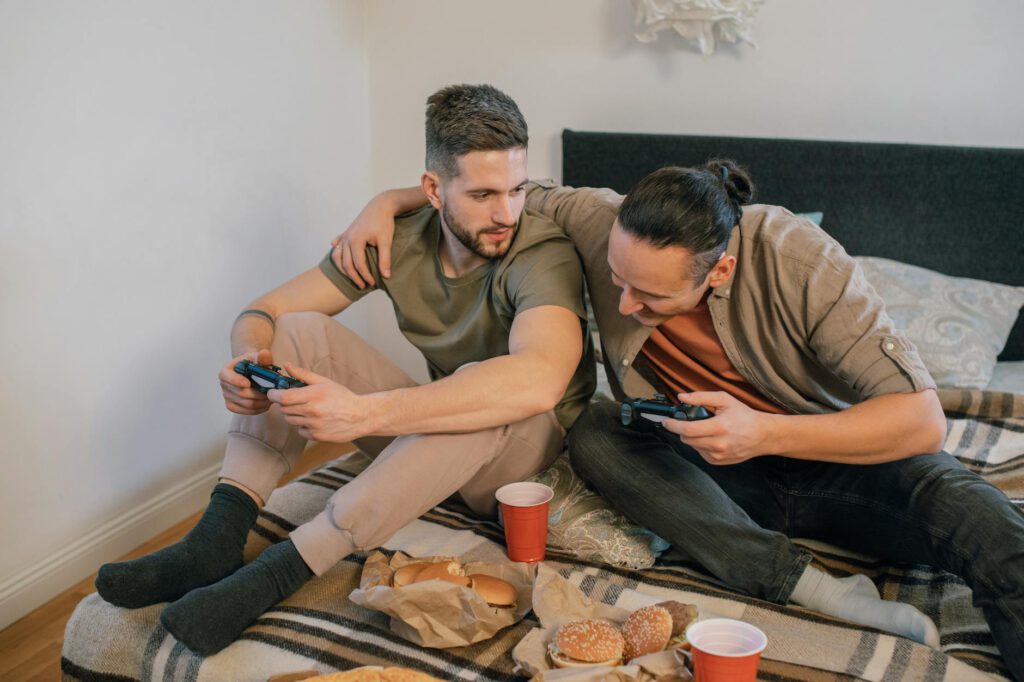 Illustration for Renting Out Your Gaming Console or Board Games to Dorm Neighbors